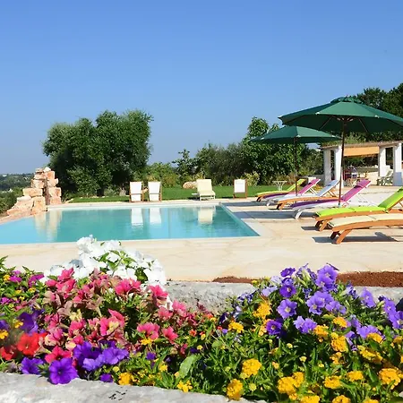 Tenuta Madia מלון דירות אוסטוני